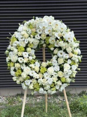 Wieniec pogrzebowy Rzymski  „Biała delikatność”