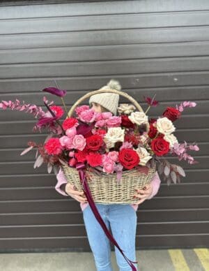 Kosz kwiatowy Miłosny list